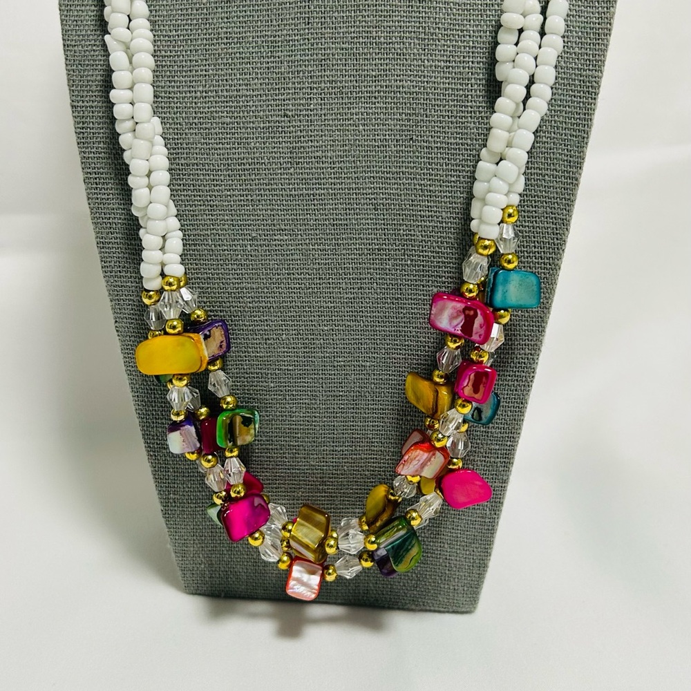 Multicolor Shell Glass Beaded Statement Necklace - White Strand